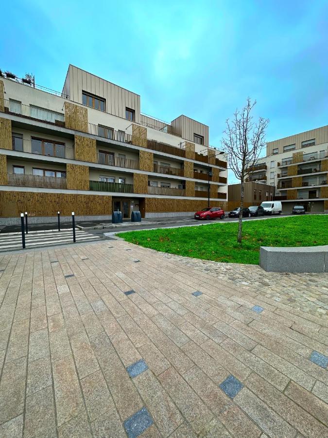 סן-דני Havre De Paix A 15Mn Paris Et 15Mn Stade De France מראה חיצוני תמונה